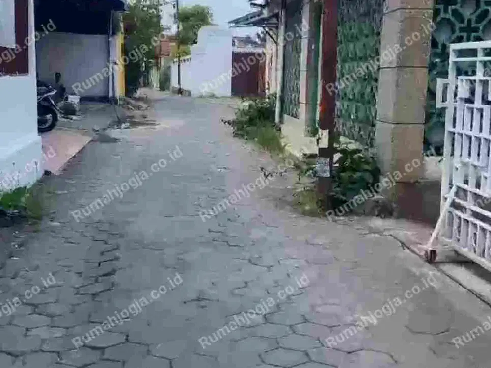 tanah sangat strategis dekat Prawirotaman pusat kota