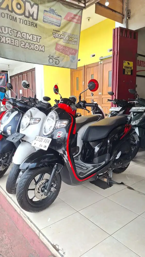 Honda Scoopy Sporty Tahun 2018 Tangan Pertama Siap Pantau