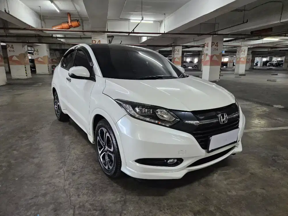 HRV PRESTIGE 1.8 AT 2017 PUTIH