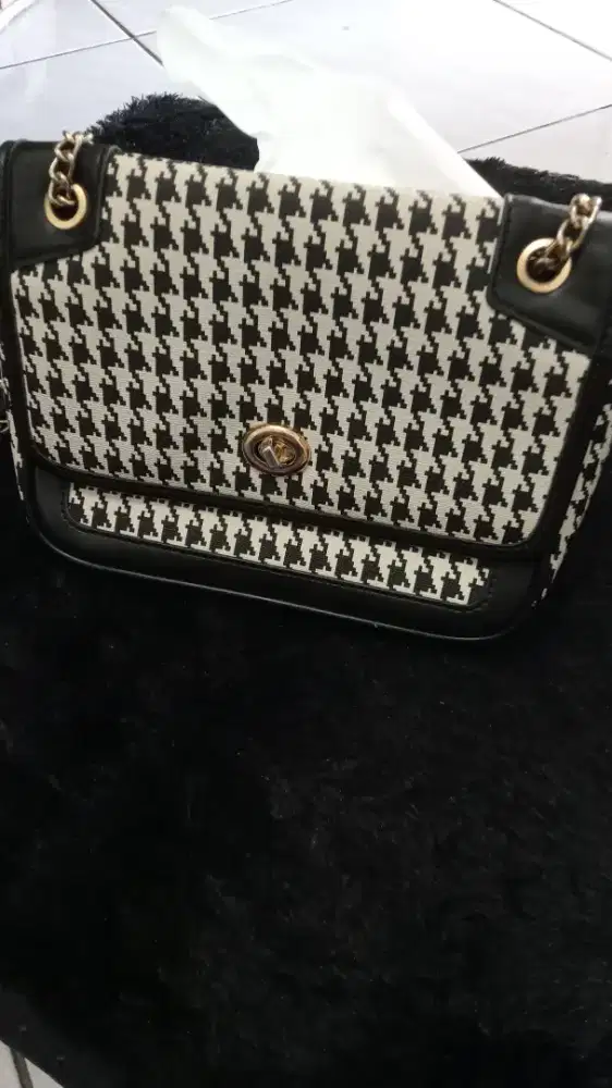 Tas fashion tali besi