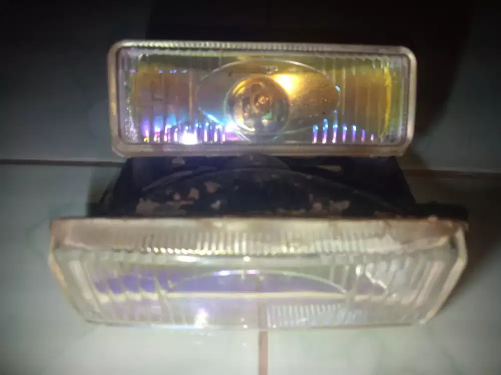 2 LAMPU HALOGEN TOTAL 50 RIBU NYALA SEMUA