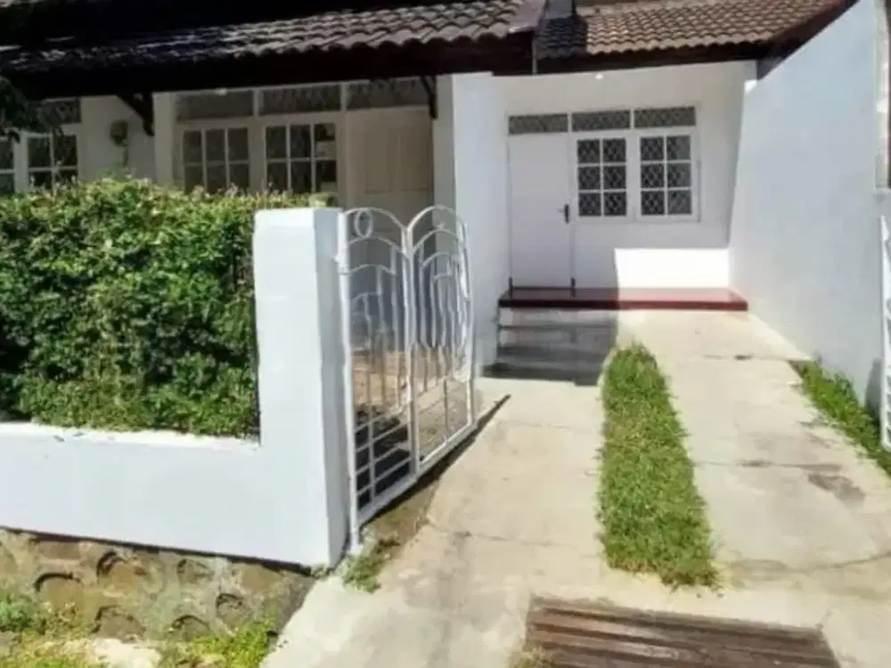 Disewakan Rumah 1 Lantai, Luas 144m2, Kamar Tidur 2, Siap Huni, Cocok dijadikan Hunian/Kantor di Arcamanik Bandung