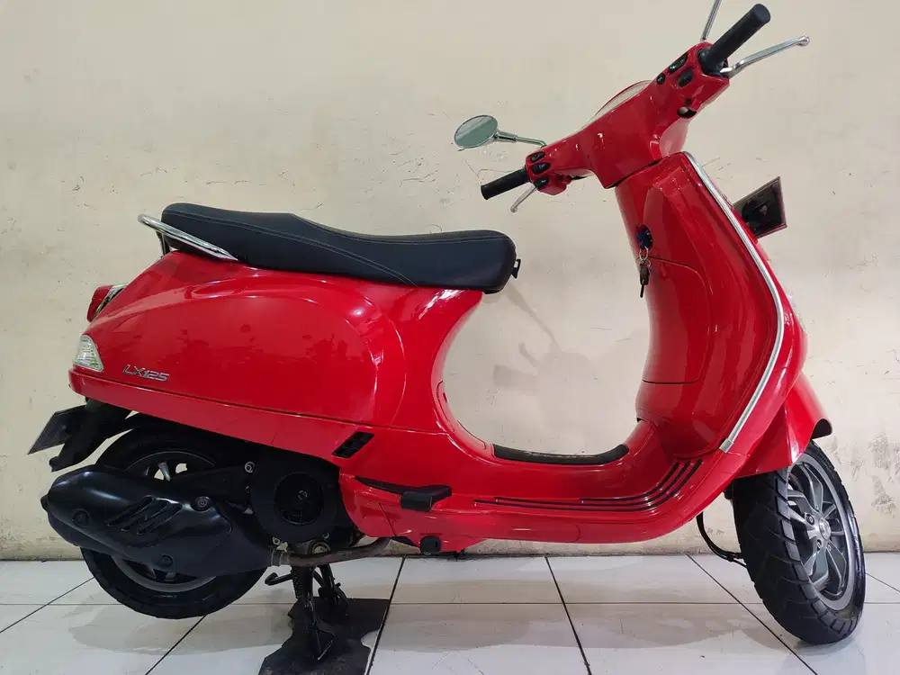 PIAGGIO Vespa 125 LX 2022 istimewa mulus terawat siap pakai...
