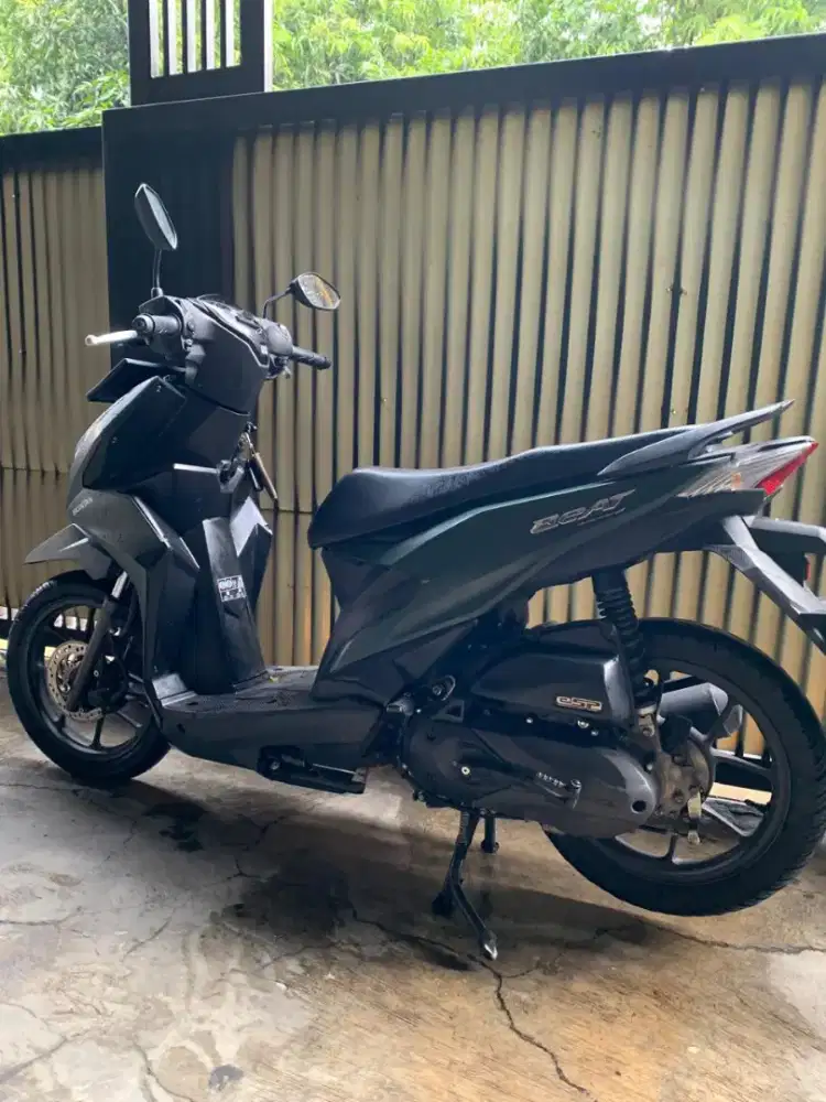HONDA BEAT DELUXE 2023 TERAWAT KM RENDAH