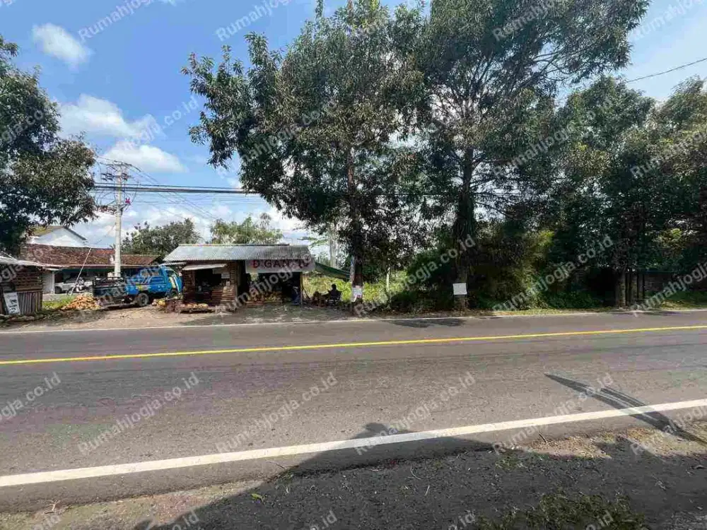 tanah sangat strategis pinggir jalan raya Turi pakem cocok usaha