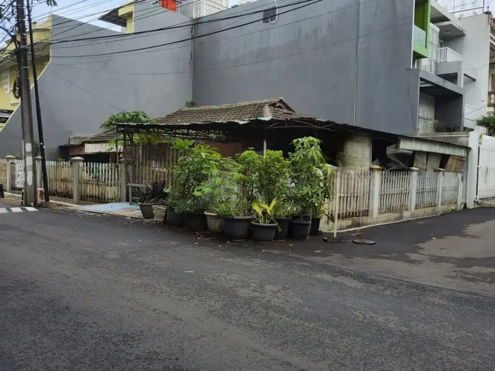 Rumah lama Sunter Agung Permai 225m 1 lantai, jalan lebar