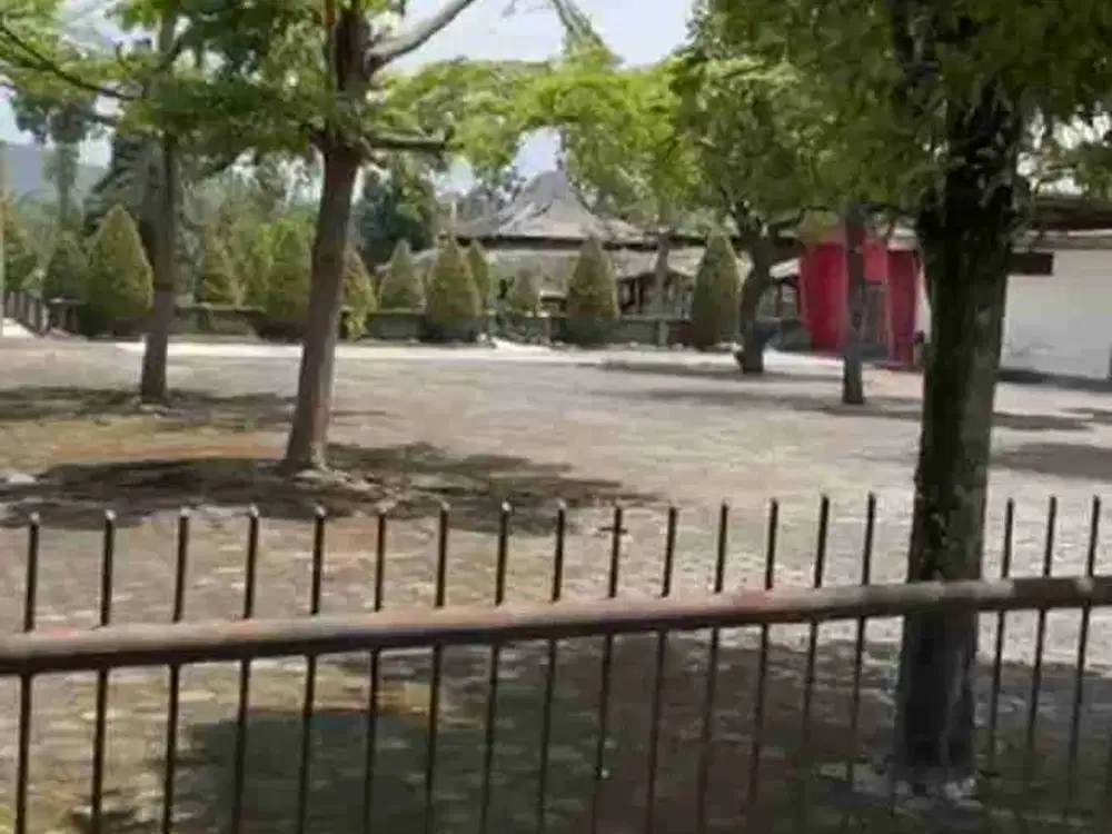 ruang usaha di wisata Cikoneng bandung strategis