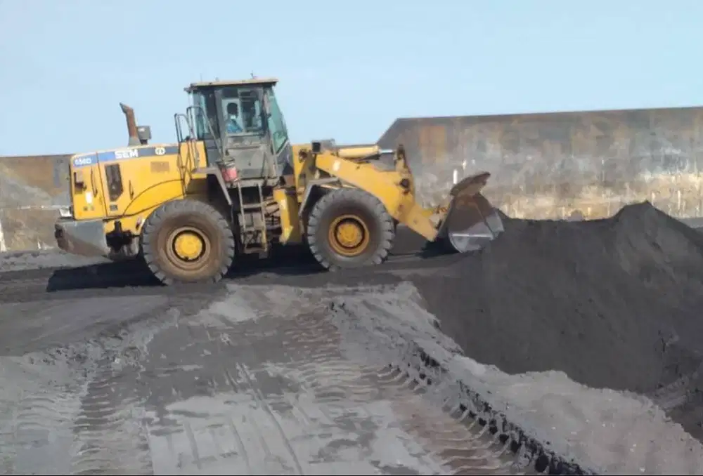 Jual Wheel Loader SEM 656D