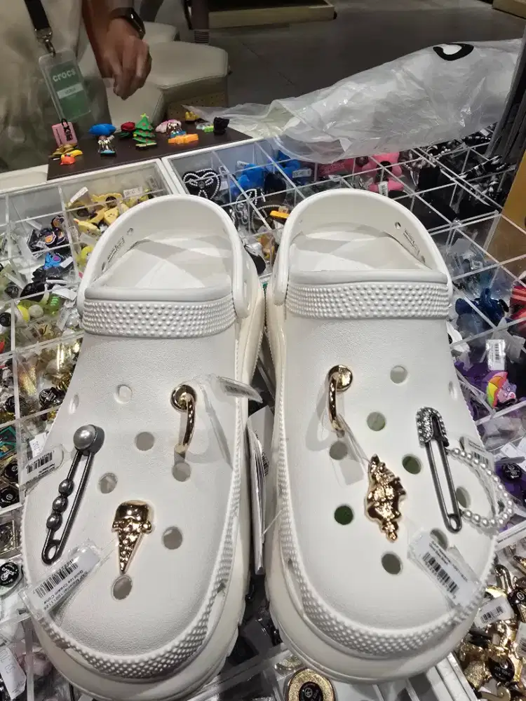 Sendal CROCS ORIGINAL