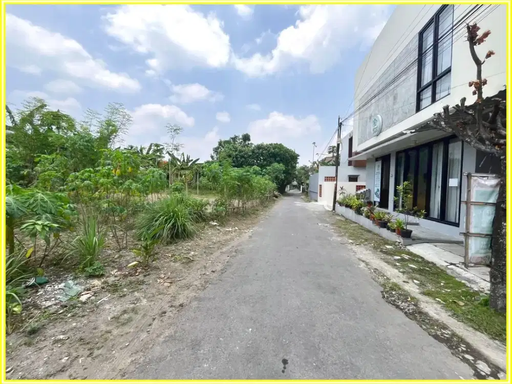 Dekat Kampus UGM, Jl. kaliurang Km 7: Siap AJB