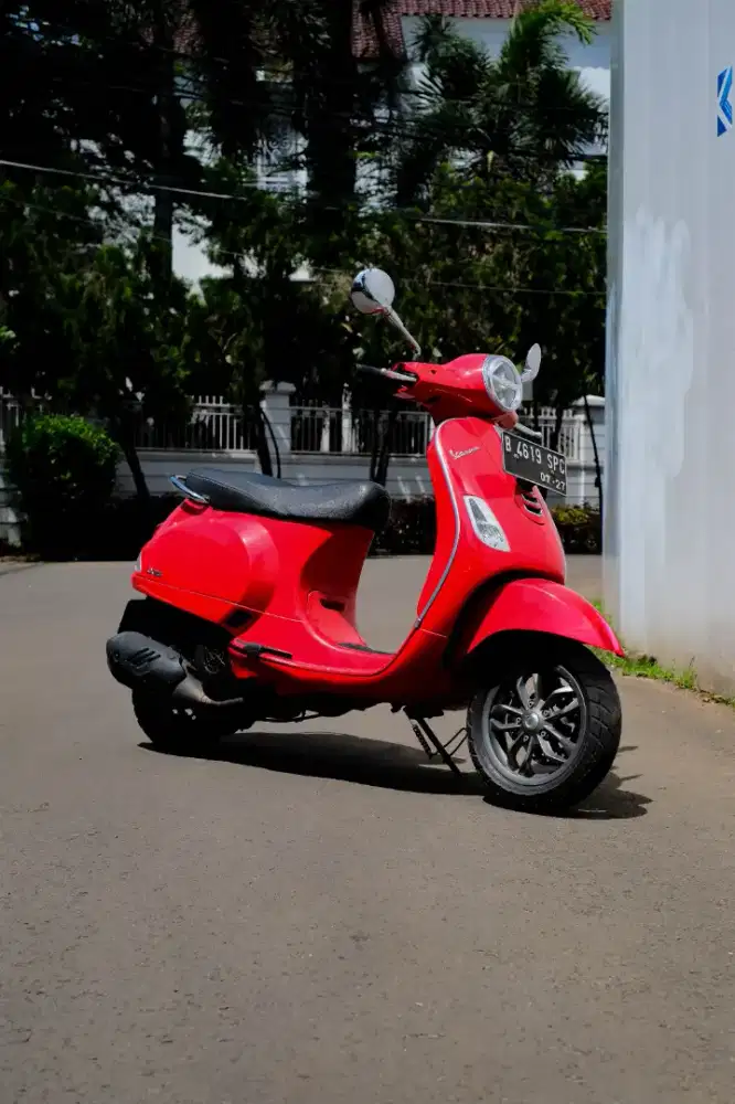 Vespa LX 125 I-GET LED