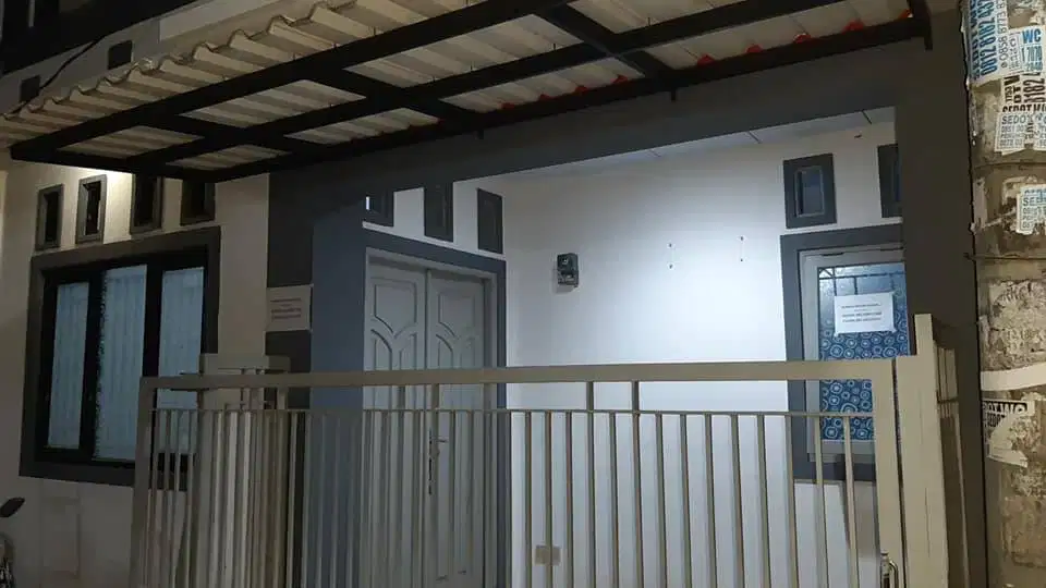 Rumah disewakan per tahun , siap huni , dekat akses tol Legok ...