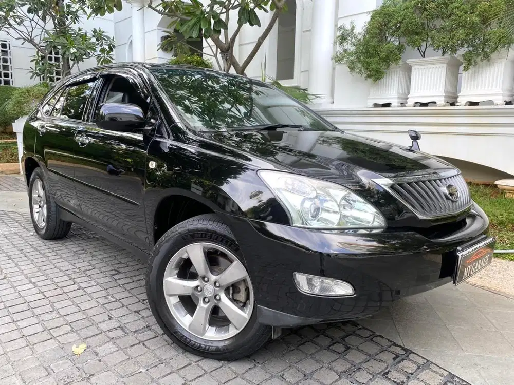 Toyota Harrier 2011 Bensin