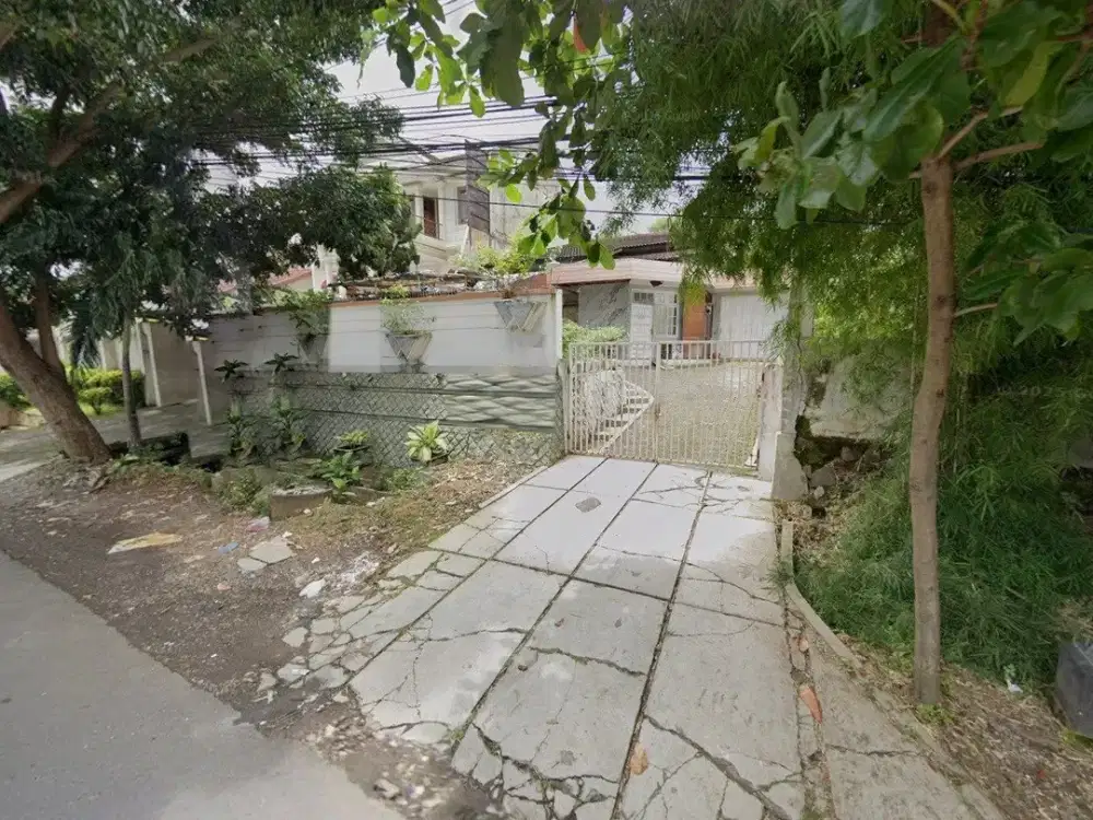 Dijual Rumah Lokasi Strategis di Jl. Semeru Semarang