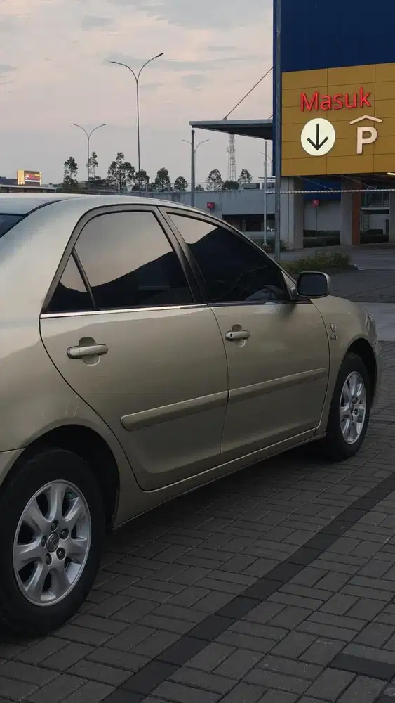 Toyota Camry 2004 Bensin