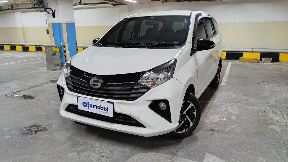 Like New TDP 7JT Daihatsu Sigra 1.2 R Bensin-MT 2024 Abu