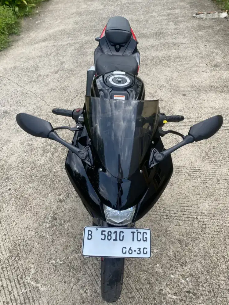 Nia:GSX R PLAT B JAKTIM PAJAK HIDUP SS LENGKAP DP 1.650