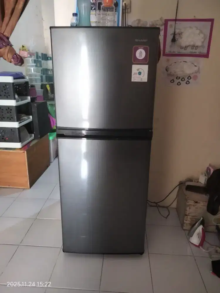 Kulkas Sharp sj-236