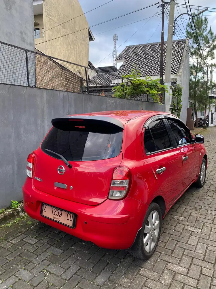 Nissan March 2012 Bensin