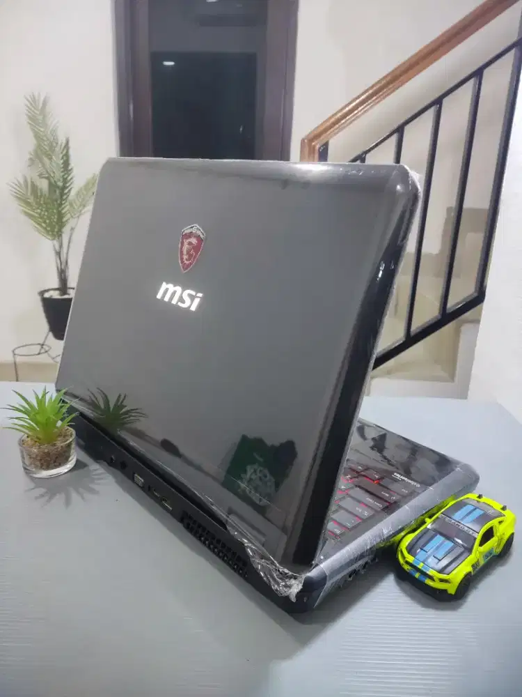 MSI Dominator GT60-E16F3IMS [RAM 20GB SSD+HDD DUAL VGA Nvidia GTX]