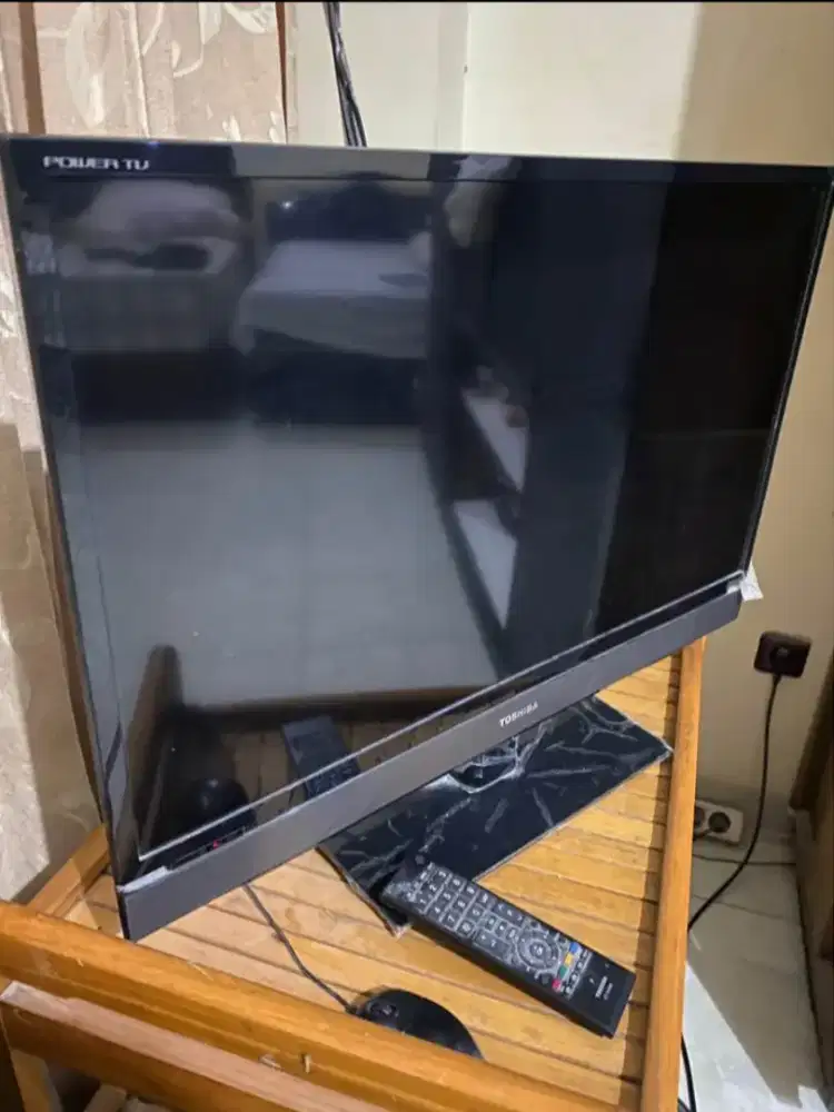 TV Toshiba 29inch 'power TV series'