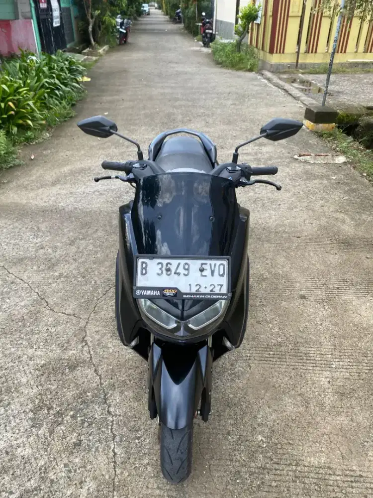 Nia:DP 500K NMAX PAJAK HIDUP CASH NEGO SS LENGKAP