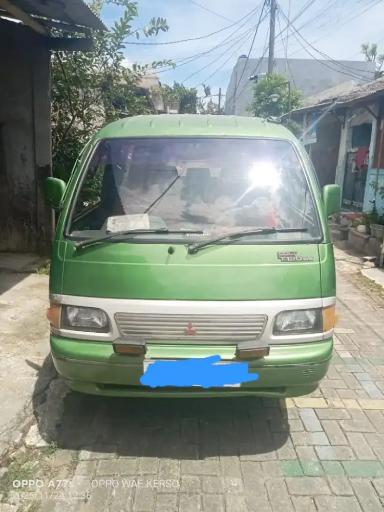 Dijual cepat mobil mitsubishi colt hijau( mobil legend )