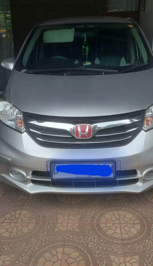 Honda Freed 2013 Bensin