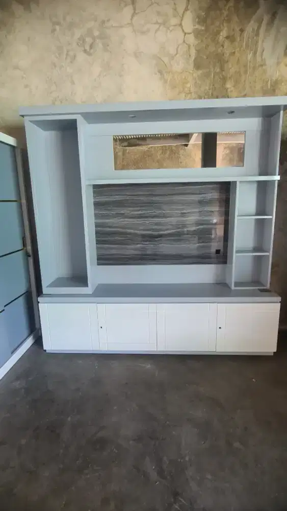 Lemari Backdrop bahan bagus kokoh kondisi baru siap pakai