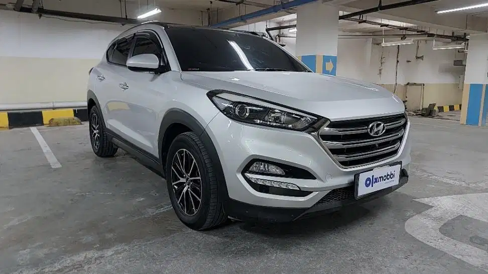 TDP 10JT Hyundai Tucson 2.0 Bensin-AT Hitam 2019
