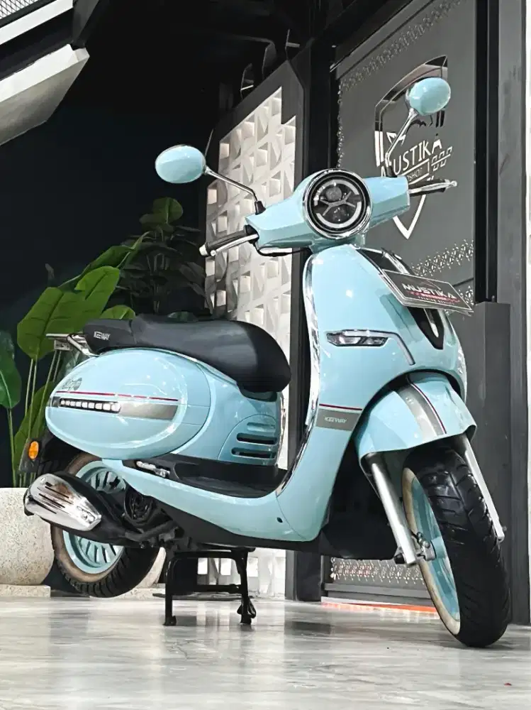 BENELLI SHINY 150 2022- Chintia Mustika