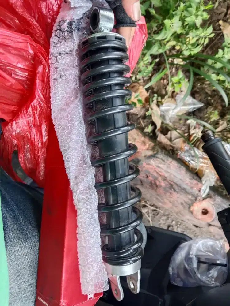 Shock breaker honda beat