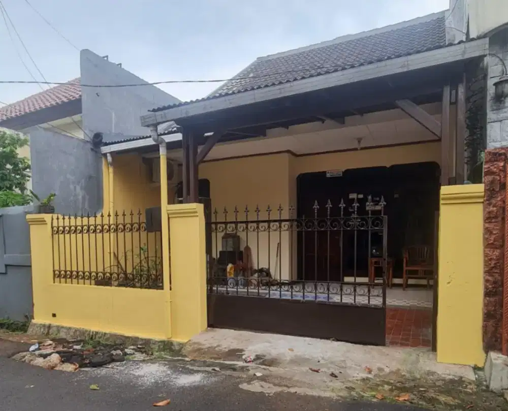RUMAH CAKEP DI TAMAN MALAKA - PONDOK KELAPA
