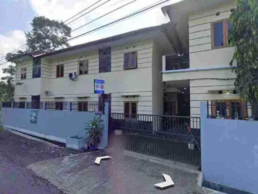 rumah kost 22 kamar mandi dalam hanya 2 menit ke kampus UII