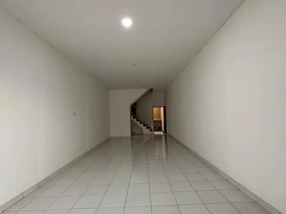 Dijual Ruko Jatimulya 2 Lantai, 100m2, Siap Pakai, Parkir Luas Tidak Berbayar, Bebas Banjir, Bisa Cash Maupun KPR, Mustikajaya, Kota Bekasi