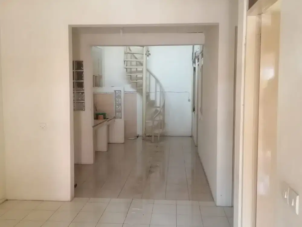 Dijual dan disewakan Rumah di Ubud Indah, Lippo Karawaci