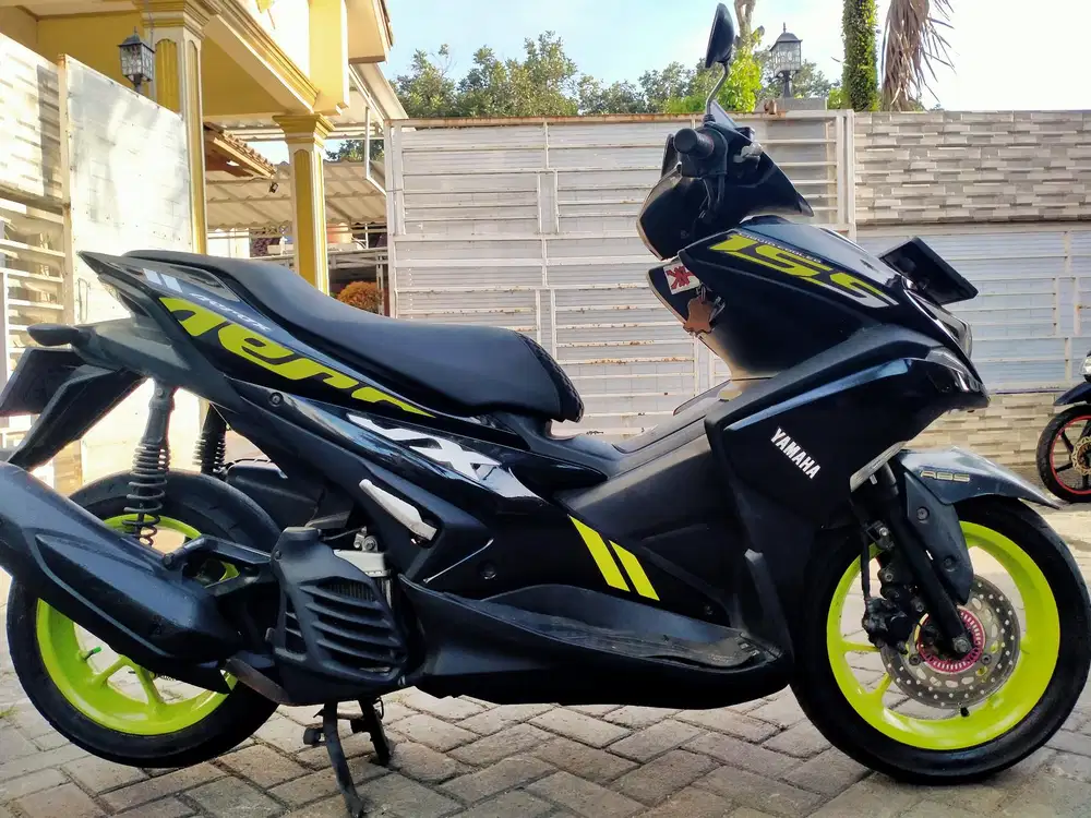 Aerox pajak hidup lengkap motor sehat keterangan detail dibawah