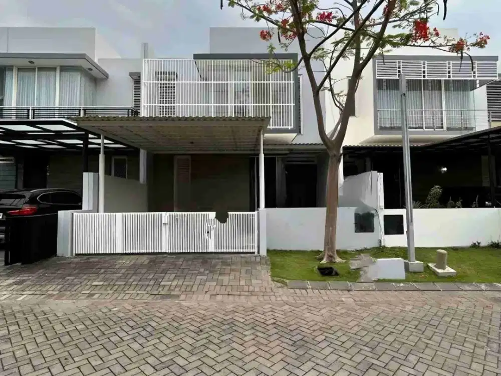 Dian Istana Surabaya SHM Minimalis Bagus Luas 8x23