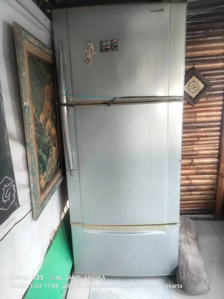 Kulkas panasonic 3 pintu