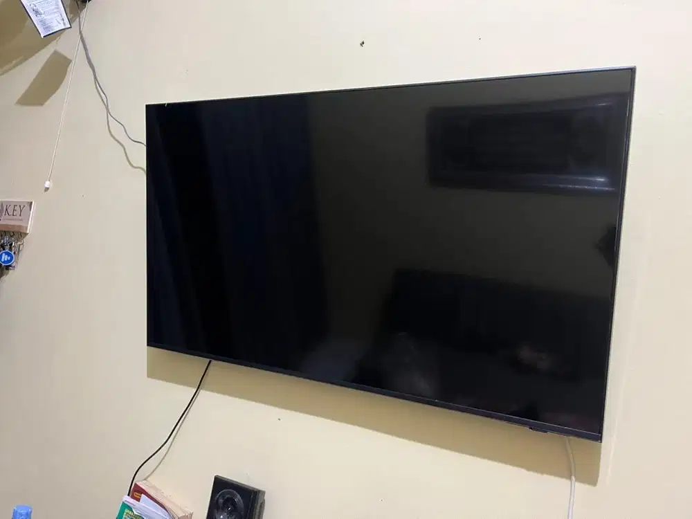Samsung Crystal UHD DU7000, 43 inc