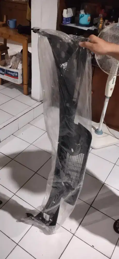 Panggangan Sate/Grille Panel BMW E36 COUPE ORIGINAL