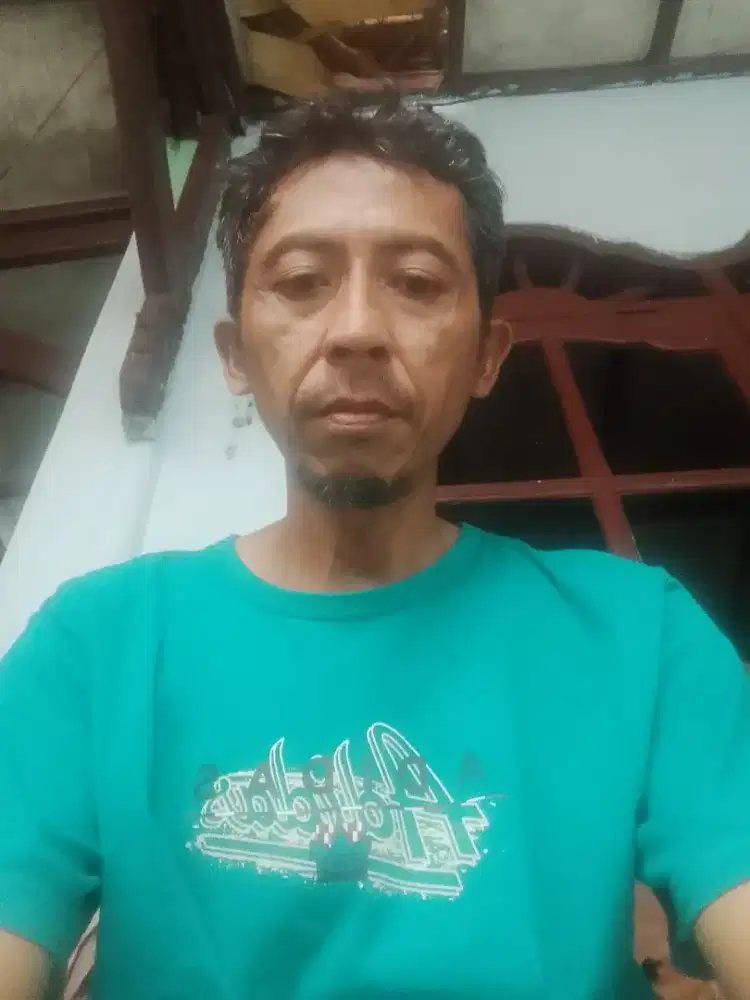 Saya Mencari pekerjaan supir pribadi jakarta selatan