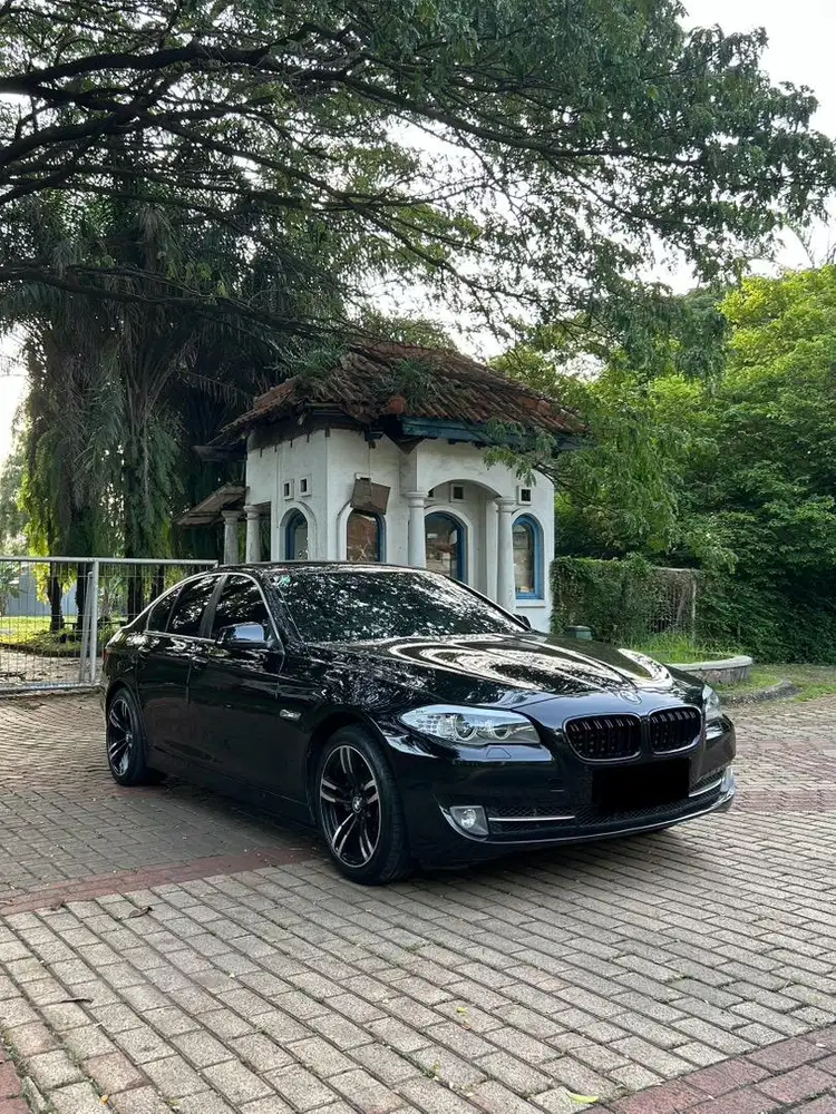 BANYAK UPGRADE!! BMW 520i 2012 RASA 528i