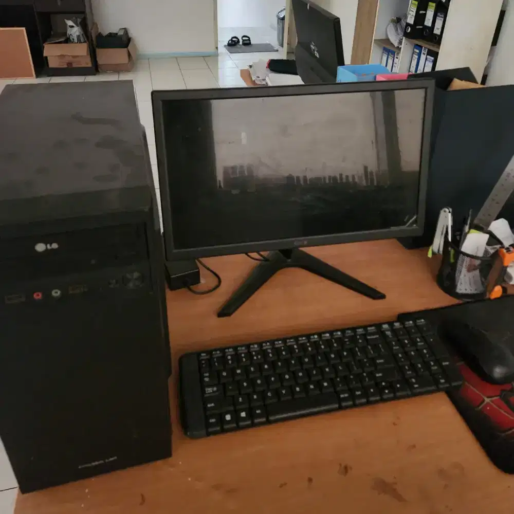 Dijual Murah Komputer Intel core i'3 siap pakai