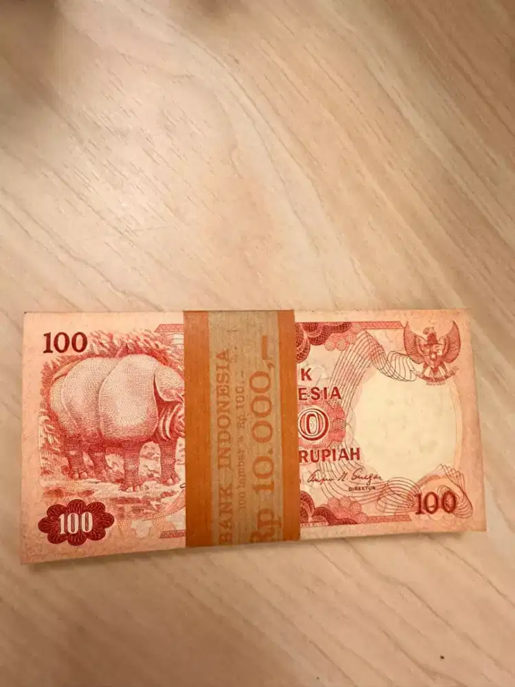 Uang Kertas Tahun 1977 Keluaran BI Rp.100