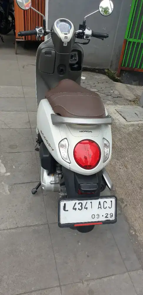 Scoopy Prestige th 2024 istimewa pjk  baru