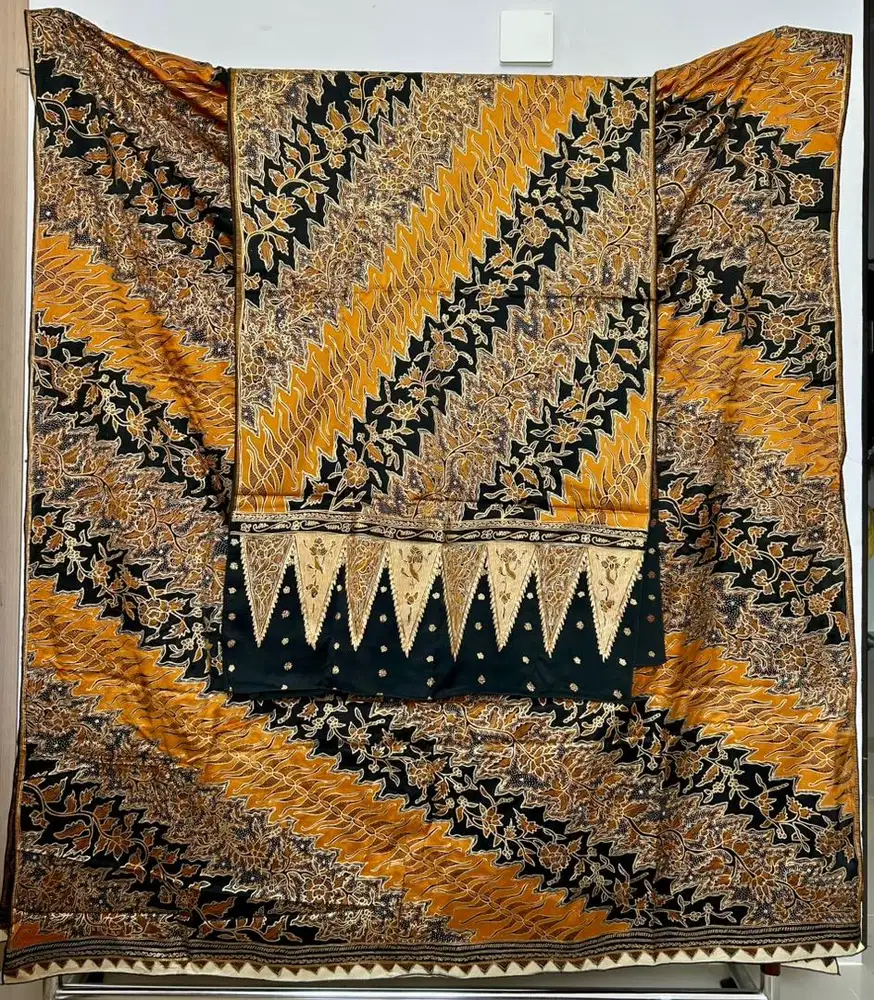 Batik tulis prada sutra super