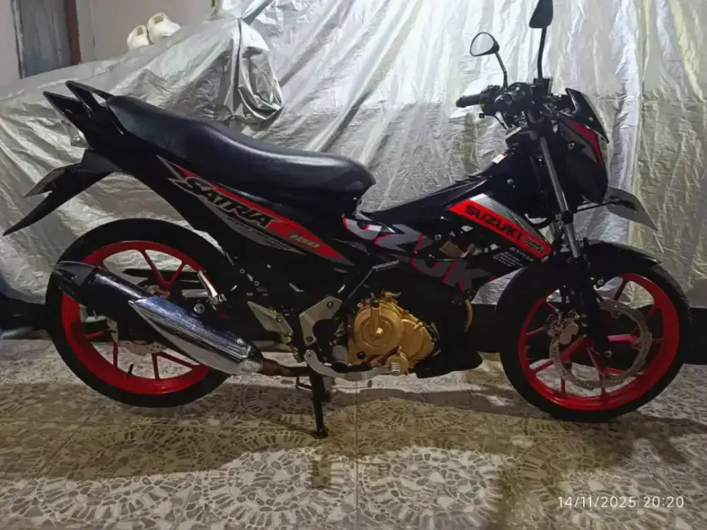 Dijual Suzuki Satria FU 2015