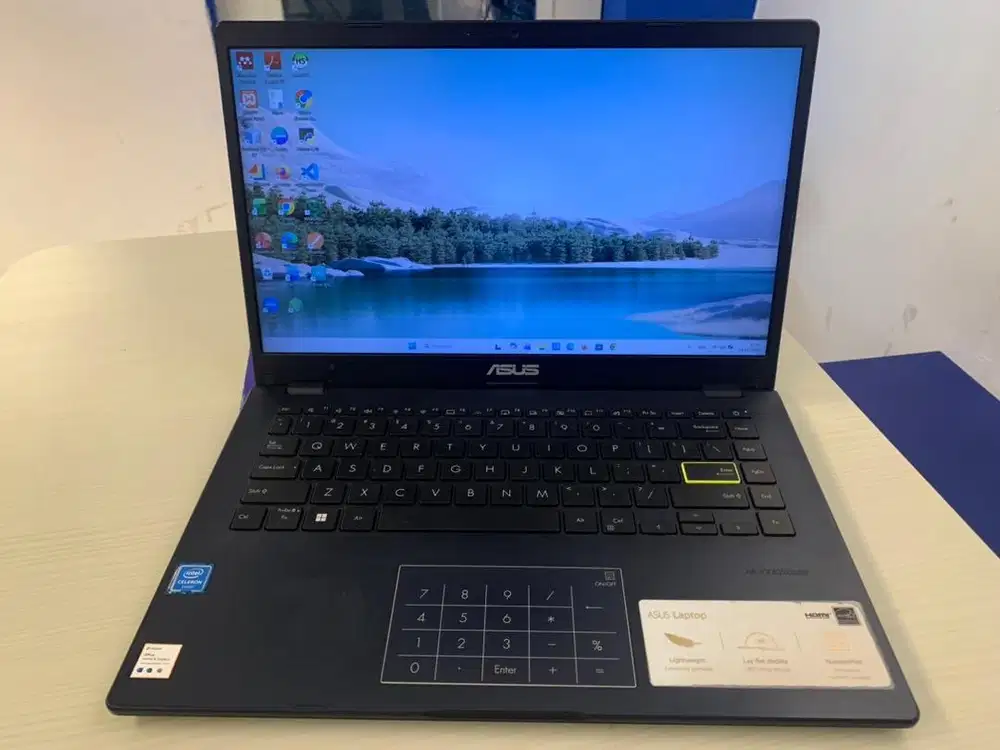 Dijual cepat! ASUS VivoBook E410MAB/E410MA
