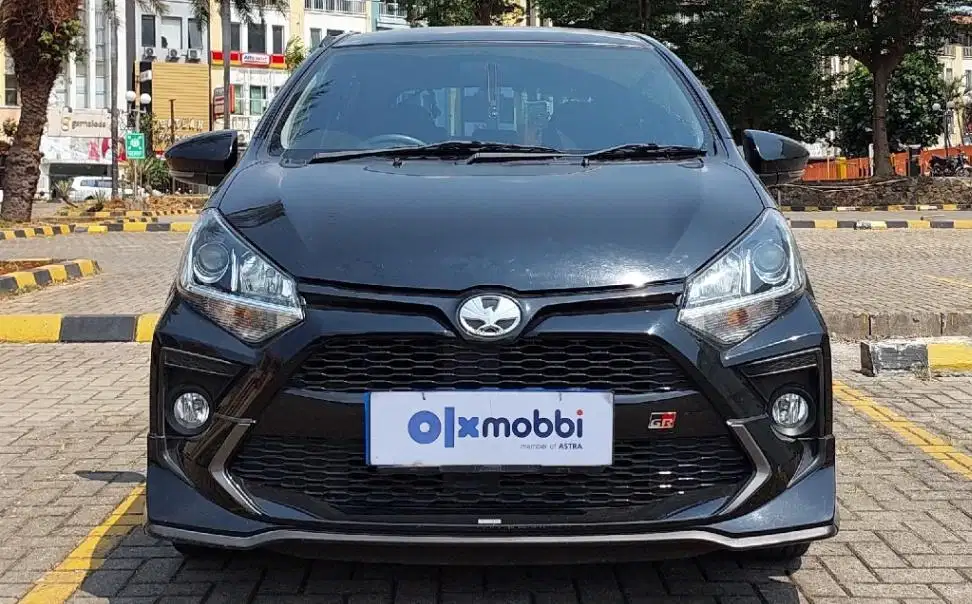 TDP 8,JT Toyota Agya 1.2 GR Sport One Tone Bensin-AT Hitam 2023